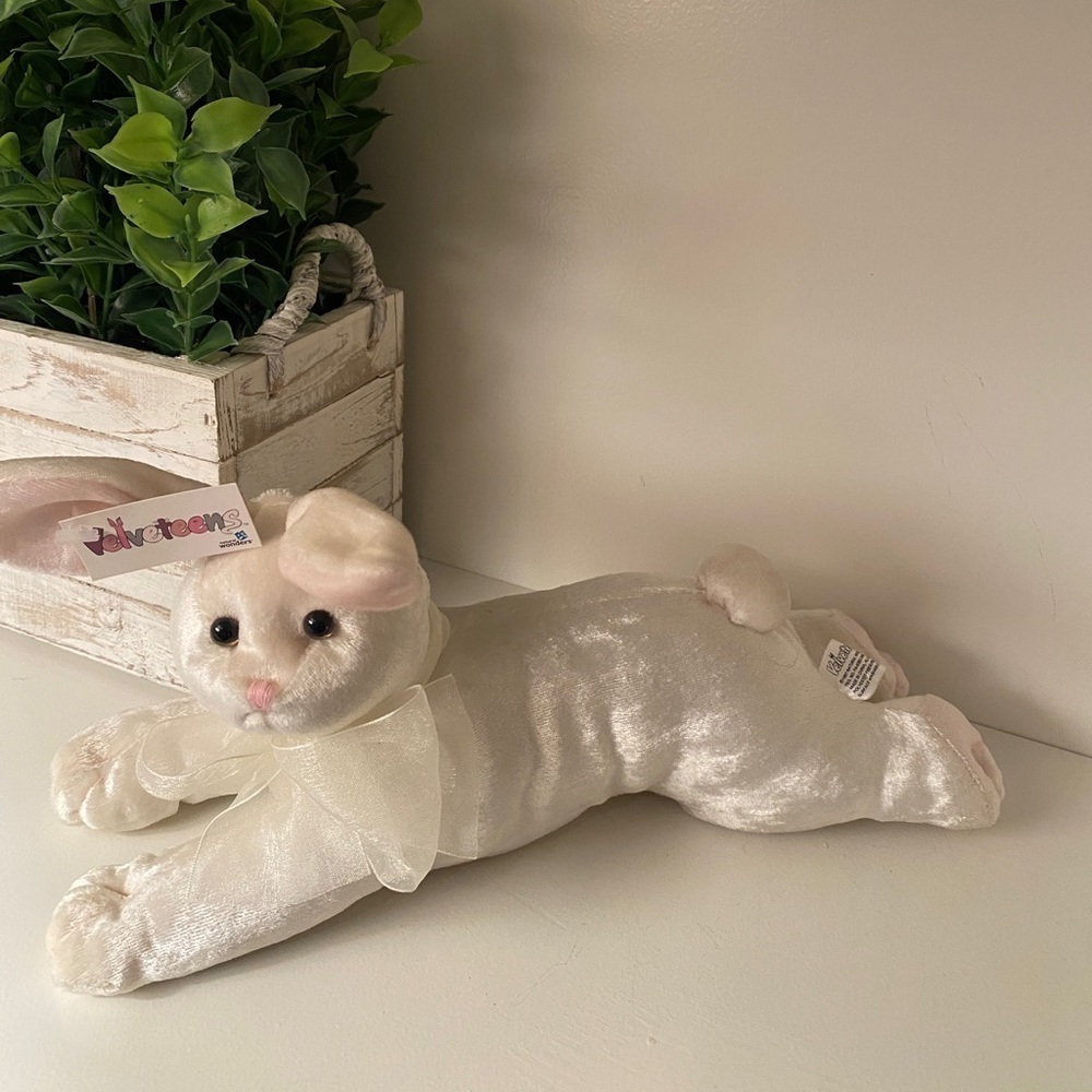 Natural Wonders Velveteen Plush Bunny 1997 Collectible Vintage with Tag